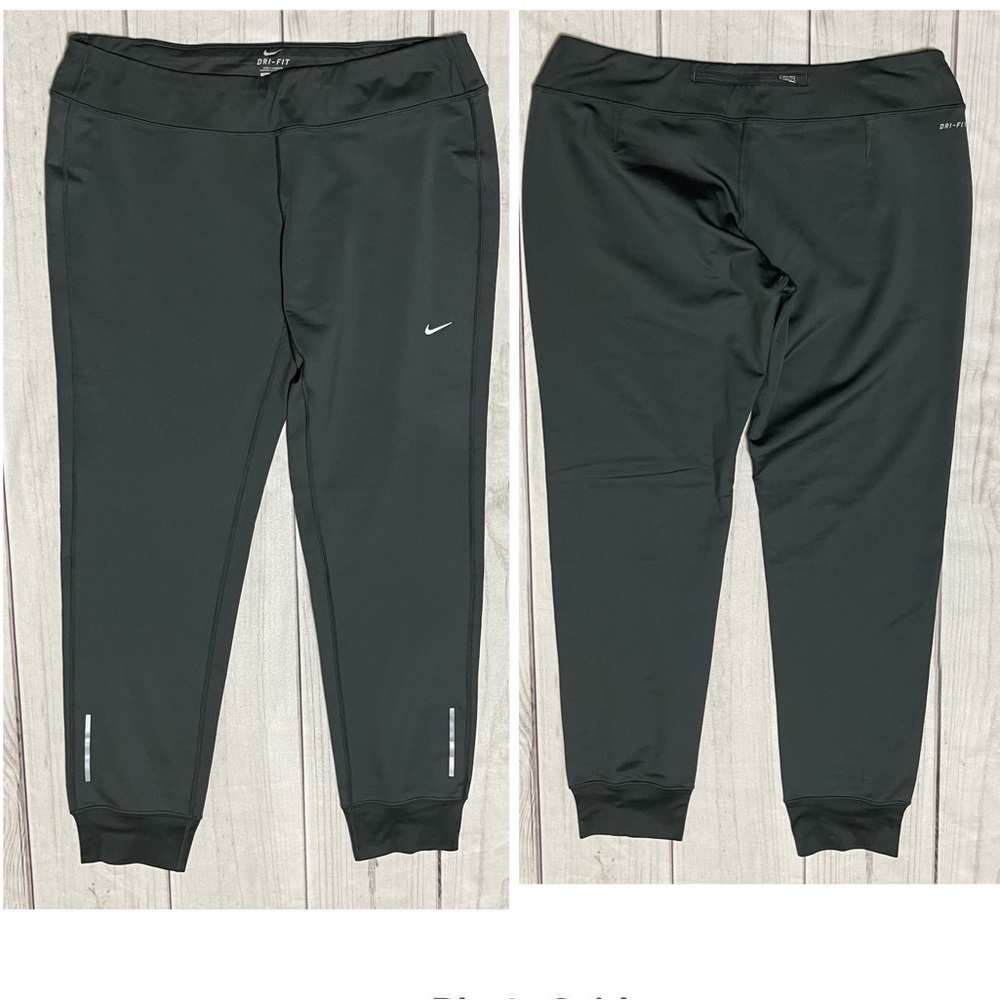 Nike Dri-Fit activewear joggers size L